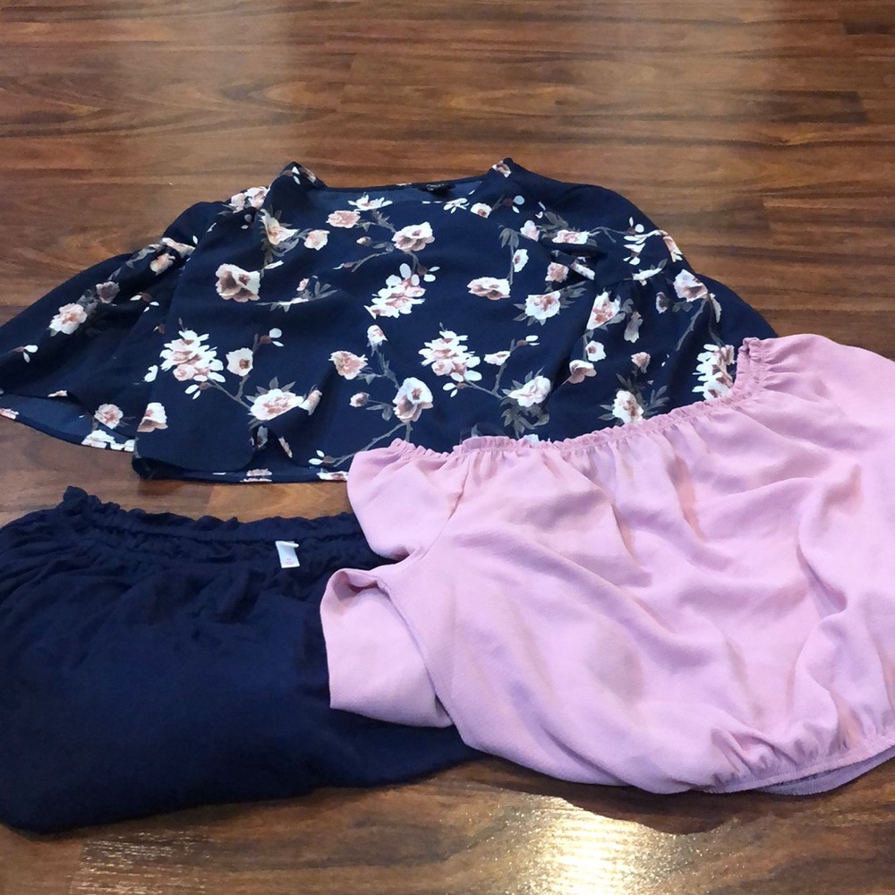 Bundle of medium crop tops